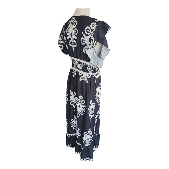 Black and White Floral Midi Dress V Neck Flutter Sleeve XL - Picture 3 of 7